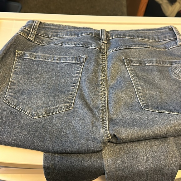 Laurie Felt Los Angeles size medium jeans - Picture 6 of 8